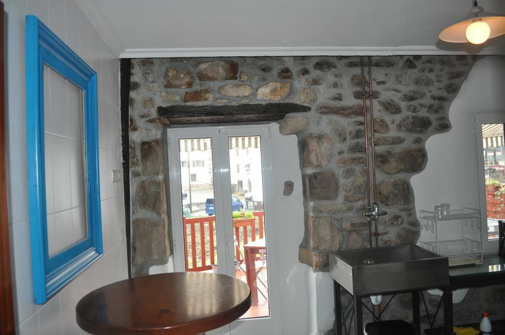 Hostal Auzoa Bera  Екстериор снимка