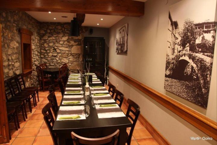 Hostal Auzoa Bera  Екстериор снимка