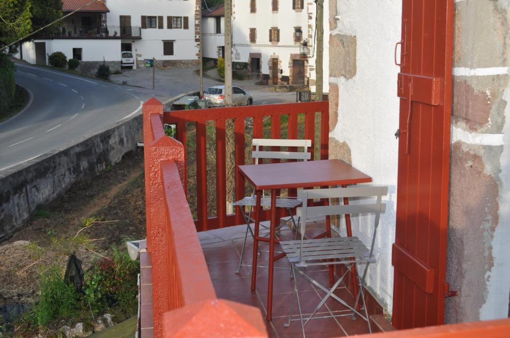 Hostal Auzoa Bera  Стая снимка